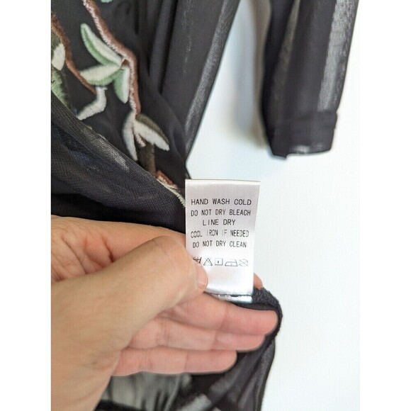 Miss Love Black Mesh Embroidered Bird Blouse Size Small - Picture 10 of 13